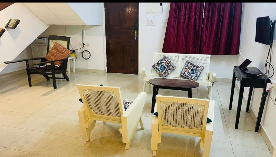 Goa Suites Holiday Home Calangute Eksteriør bilde